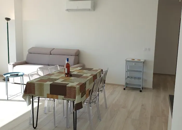 Villa Le Figuier 6 Pers Piscine Chauffee 2 Min En Voiture