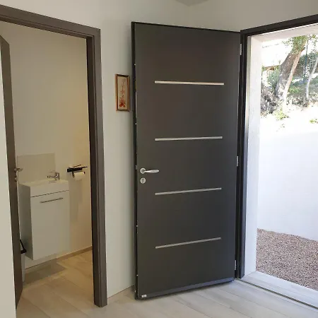 Le Figuier 6 Pers Piscine Chauffee 2 Min En Voiture